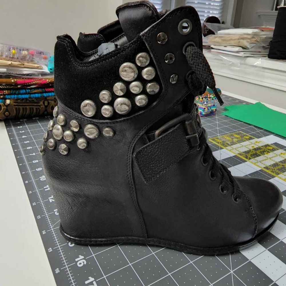 Francesco Morichetti black leather wedge booties